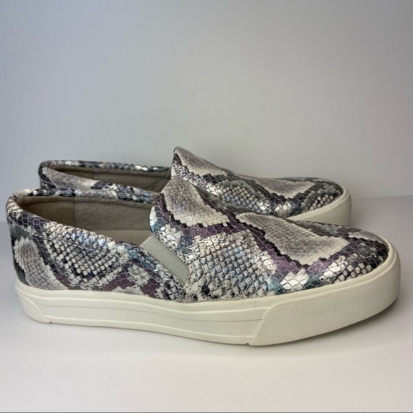 Naturalizer- Aileen Slip-on Sneakers - Picture 15 of 16